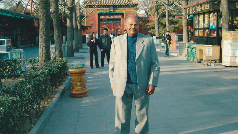 Dr. David Dharmadas, Indian Vastu expert, visiting Beijing’s heritage architecture during his international Vastu consultancy tour.
